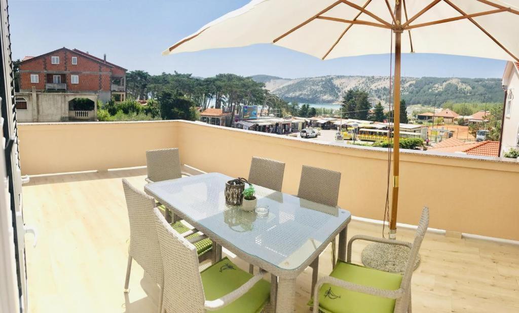 Apartments Arbis Lopar Exterior foto