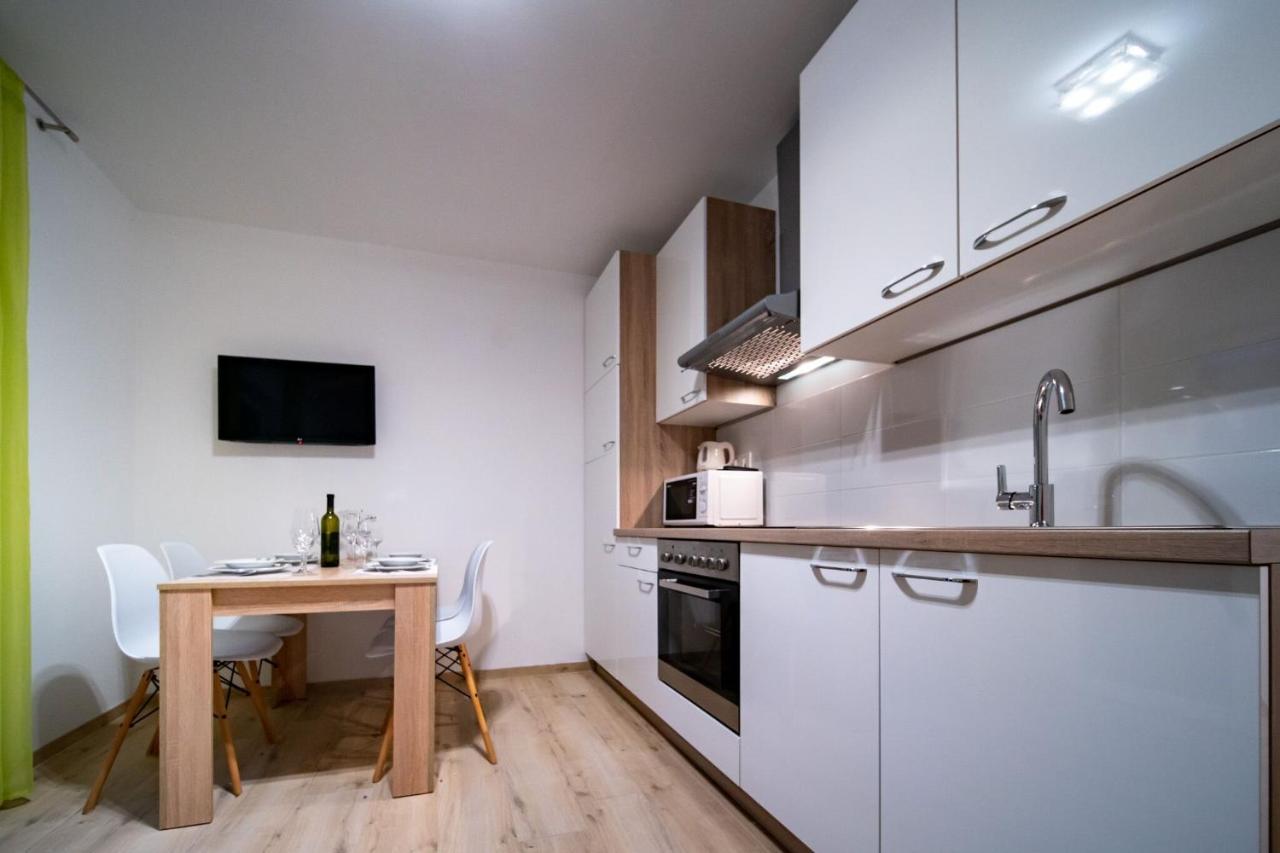 Apartments Arbis Lopar Exterior foto