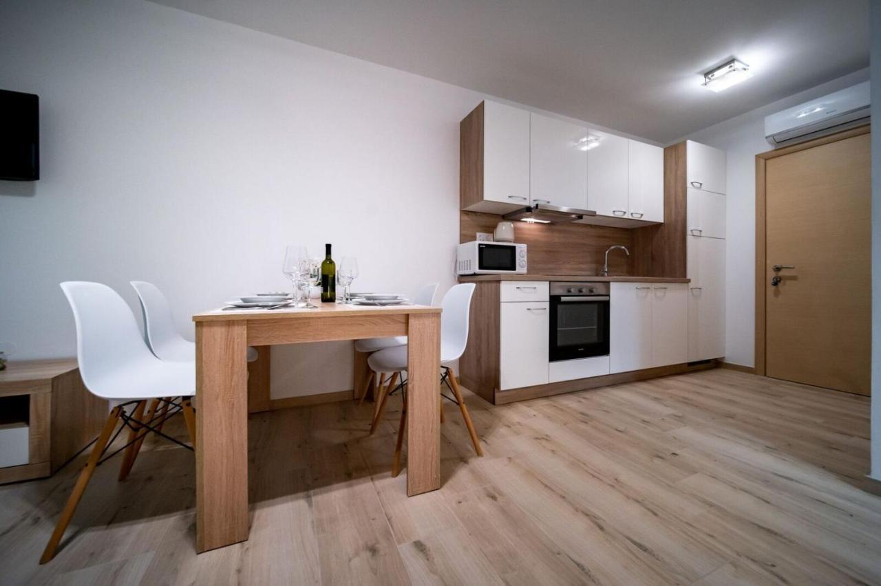 Apartments Arbis Lopar Exterior foto