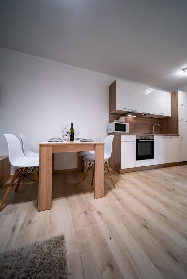 Apartments Arbis Lopar Exterior foto