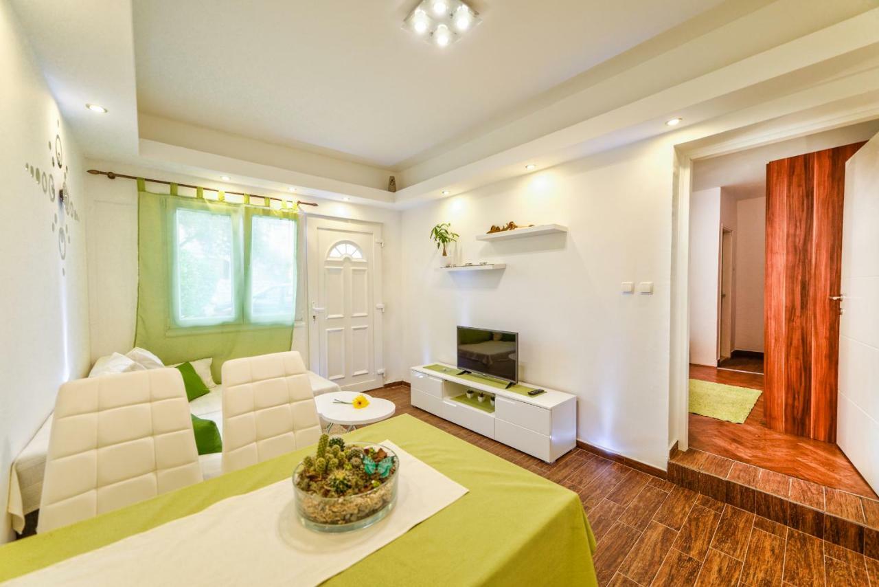 Apartments Arbis Lopar Exterior foto